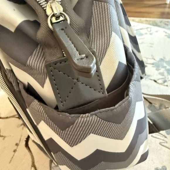 Maevn Women's Chevron Backpack - Grey and White - Picture 9 of 17